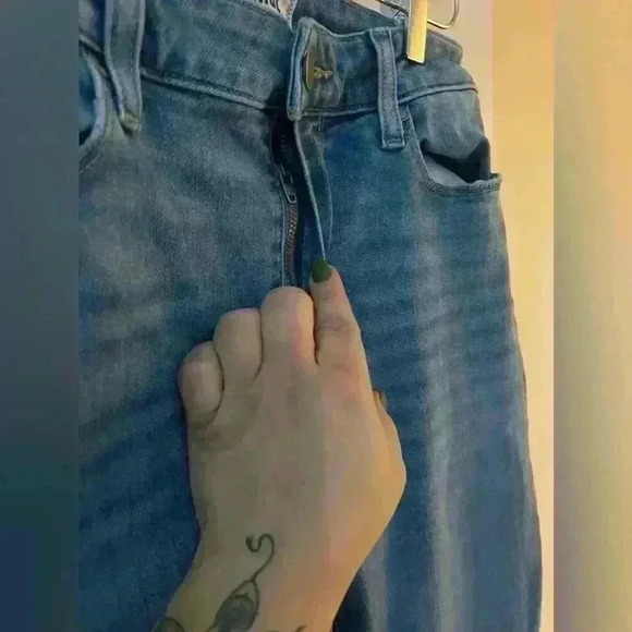 Paige Hoxton  slim crop womens size 30 straight leg medium wash denim jeans - Picture 3 of 10